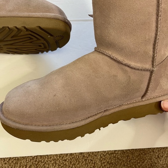 Ugg Daelynn Boot Grayish Purple Size 7 Lateral Bows - Picture 6 of 10